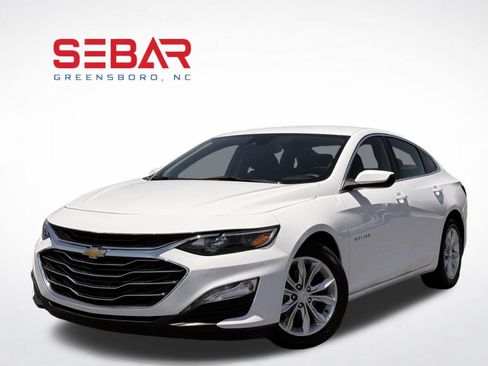 Used 2024 Chevrolet Malibu LT FWD image 1
