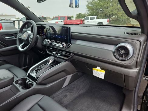New 2025 Chevrolet Colorado LT w/ LT Convenience Package image 21