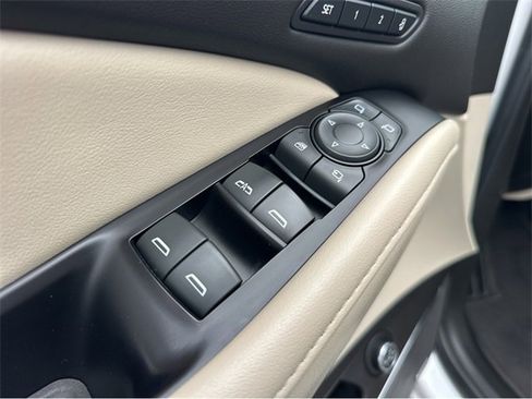 Used 2019 Buick Enclave Premium image 30