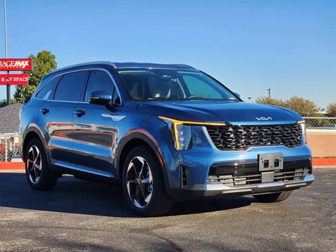 New 2026 Kia Sorento EX image 3