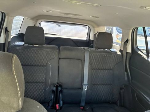 Used 2018 GMC Acadia SLE AWD/4WD image 10