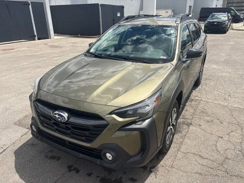 Certified 2024 Subaru Outback Premium AWD/4WD image 4