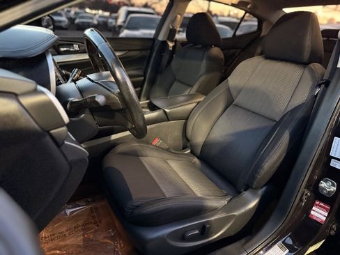 Used 2017 Nissan Maxima 3.5 S image 11