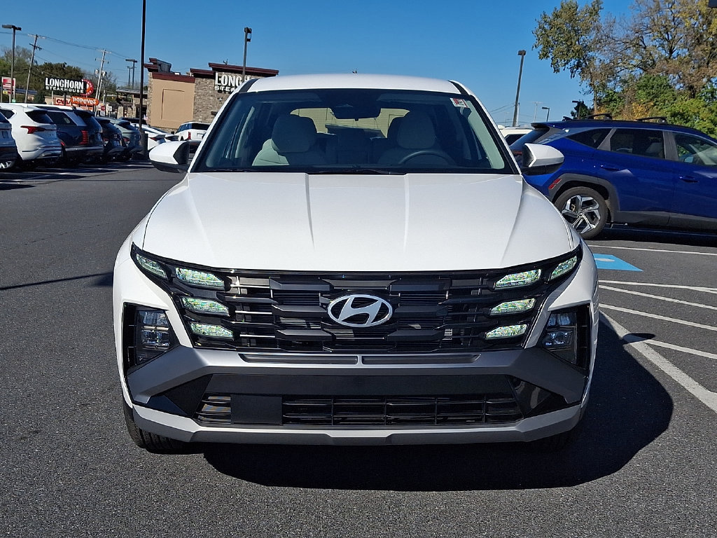 New 2026 Hyundai Tucson SE AWD/4WD image 2