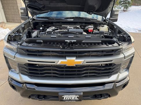 Used 2024 Chevrolet Silverado 2500 Custom w/ Custom Value Package image 25
