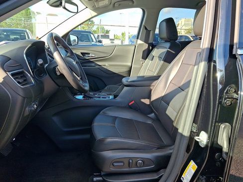 Used 2023 Chevrolet Equinox Premier FWD image 14