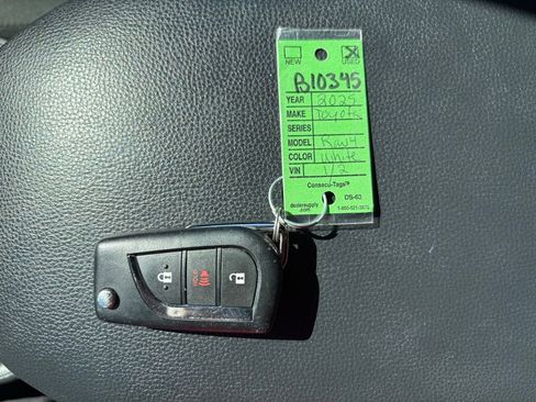 Certified 2025 Toyota RAV4 LE image 30