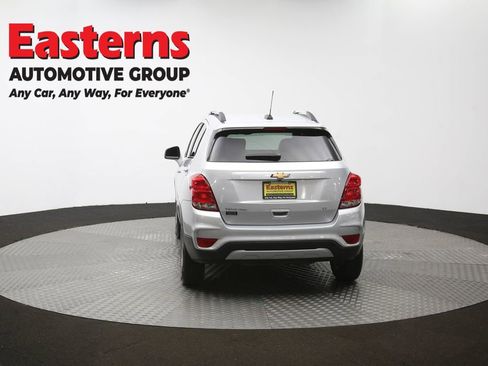 Used 2018 Chevrolet Trax LT w/ LT Convenience Package AWD/4WD image 35
