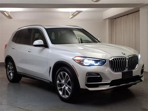 Used 2019 BMW X5 xDrive40i w/ Convenience Package image 3