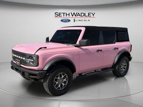 Used 2021 Ford Bronco Badlands image 3