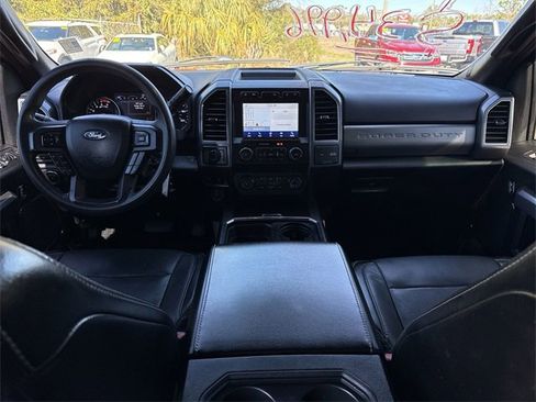 Used 2021 Ford F350 XLT w/ XLT Premium Package image 19