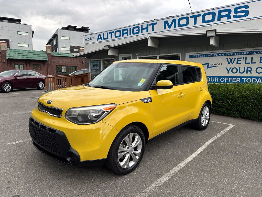 Used 2015 Kia Soul + FWD image 2
