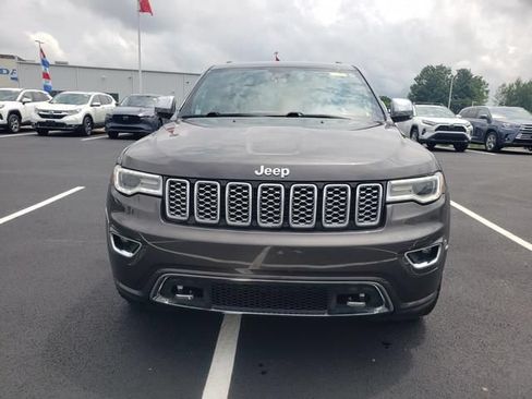 Used 2018 Jeep Grand Cherokee Overland AWD/4WD image 2