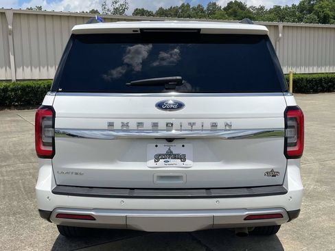 Used 2024 Ford Expedition Limited RWD image 4