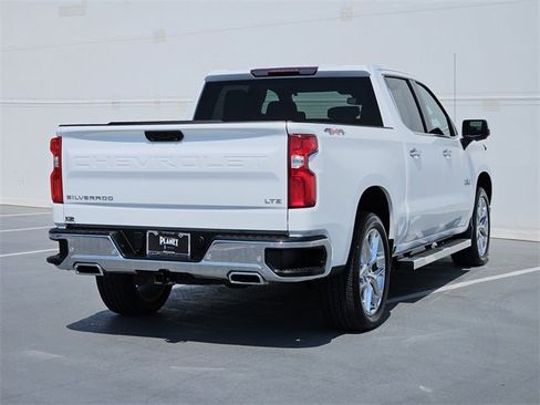 Used 2022 Chevrolet Silverado 1500 LTZ image 7