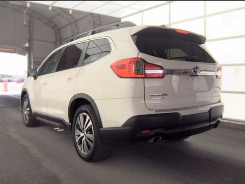 Used 2020 Subaru Ascent Premium w/ Sport Package AWD/4WD image 4
