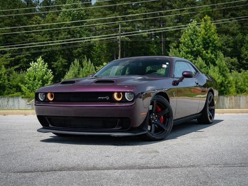 Used 2020 Dodge Challenger SRT Hellcat RWD image 1