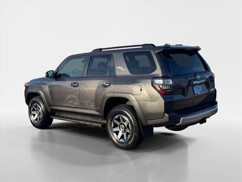 Used 2023 Toyota 4Runner TRD Off-Road Premium image 4