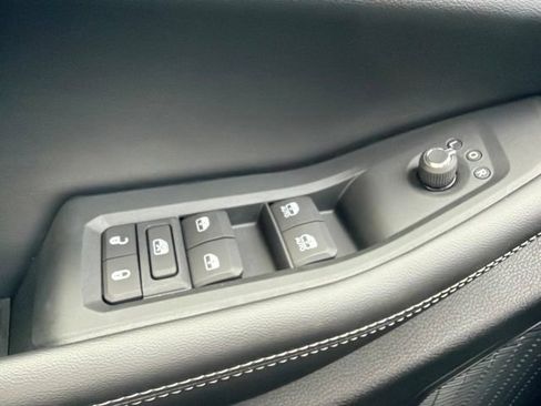 New 2026 Jeep Grand Cherokee Altitude AWD/4WD image 22