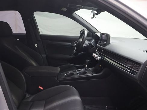 Used 2022 Honda Civic Sport image 9