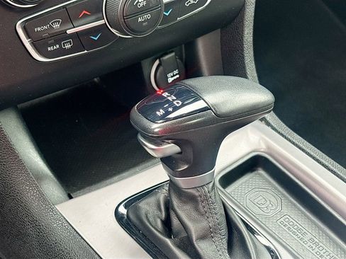 Used 2022 Dodge Charger R/T w/ Blacktop Package RWD image 16