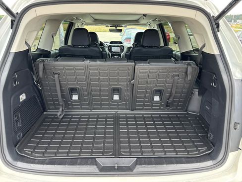 Used 2019 Subaru Ascent Limited AWD/4WD image 22