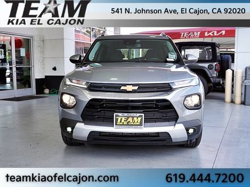 Used 2023 Chevrolet TrailBlazer LT w/ Convenience Package FWD image 4