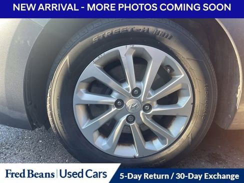 Used 2018 Hyundai Accent SEL image 14