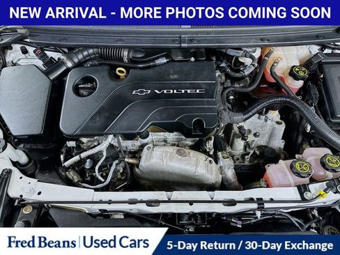 Used 2017 Chevrolet Volt LT FWD image 29