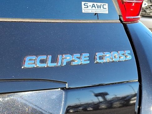 Used 2018 Mitsubishi Eclipse Cross LE image 30