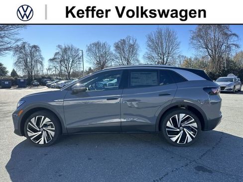 New 2025 Volkswagen ID.4 Pro S Plus AWD/4WD image 2