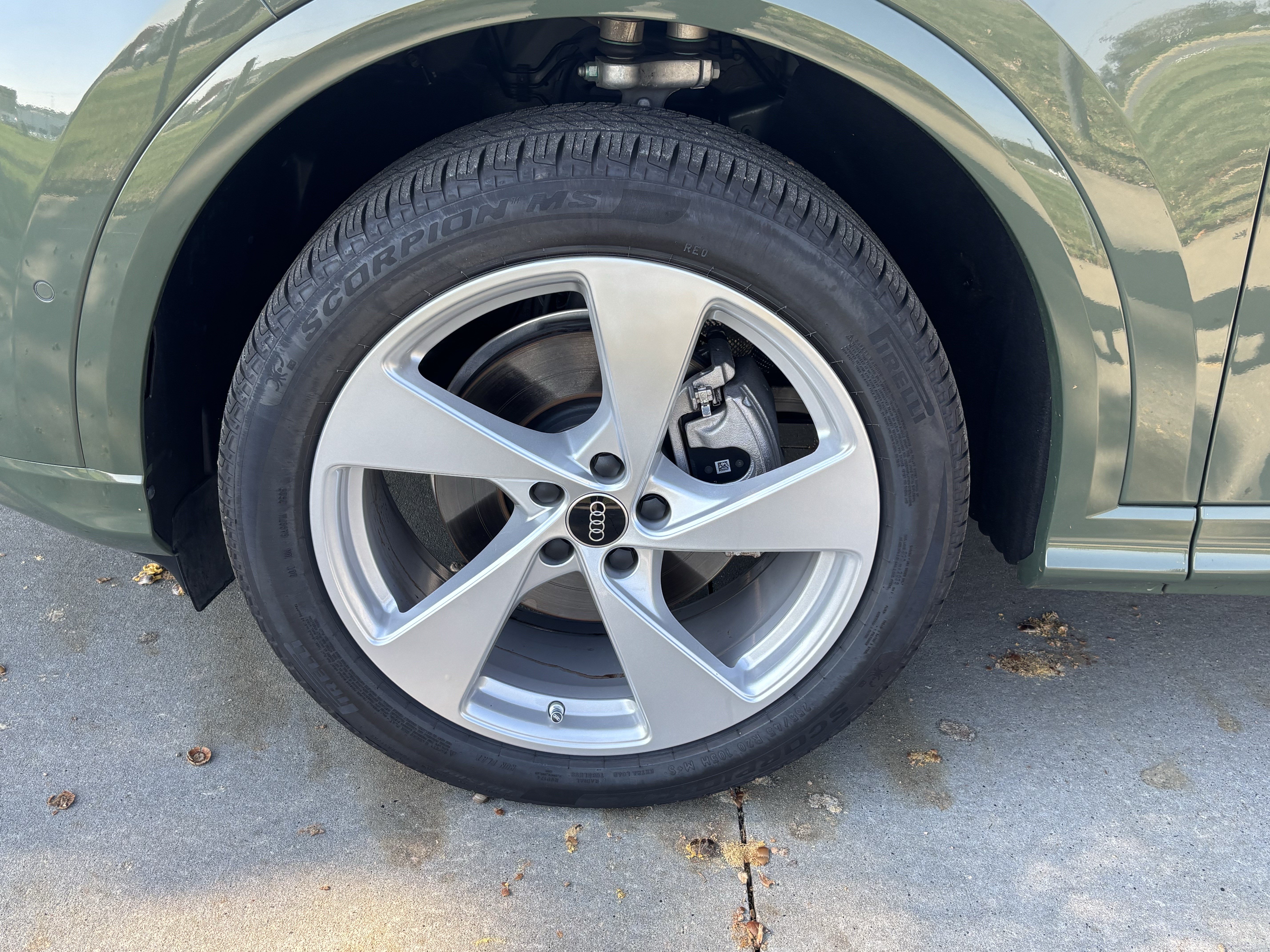 Certified 2025 Audi Q5 Premium w/ Premium Plus AWD/4WD image 13