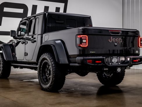 Used 2021 Jeep Gladiator Rubicon AWD/4WD image 37