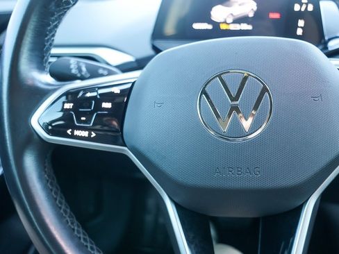 Used 2022 Volkswagen ID.4 Pro image 12