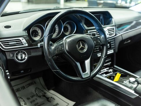 Used 2014 Mercedes-Benz E 350 Sedan image 9