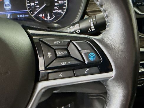 Used 2019 Nissan Altima 2.5 Platinum FWD image 15