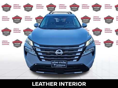 Used 2024 Nissan Rogue Platinum w/ Platinum Premium Package image 5