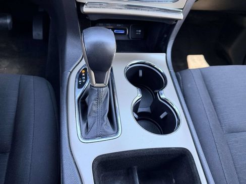 Used 2016 Jeep Grand Cherokee Laredo w/ Quick Order Package 23E AWD/4WD image 6