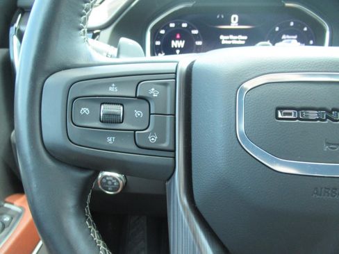Used 2024 GMC Sierra 1500 Denali Ultimate AWD/4WD image 25