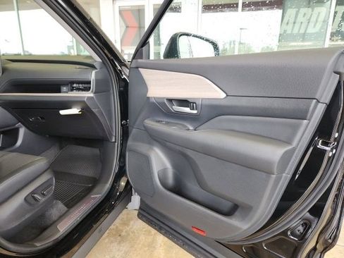 New 2026 Toyota Grand Highlander AWD image 29