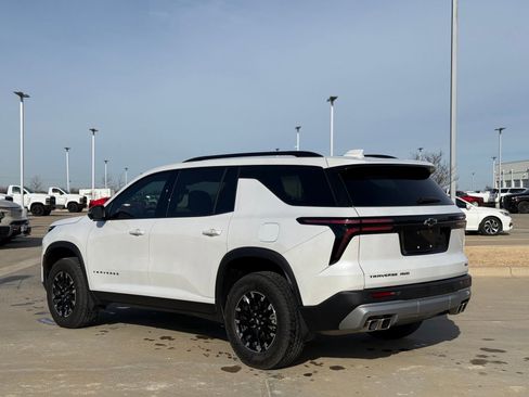 Used 2024 Chevrolet Traverse Z71 w/ LPO, Floor Liner Package image 5