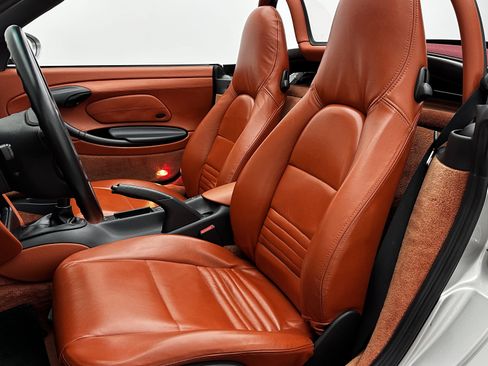 Used 1998 Porsche Boxster image 13