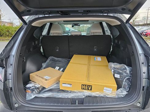 New 2026 Hyundai Tucson Limited image 12