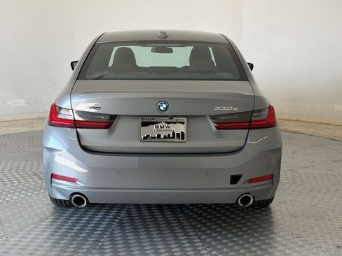 Used 2023 BMW 330e xDrive w/ Premium Package AWD/4WD image 10