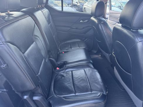 Used 2018 Chevrolet Traverse LS image 24