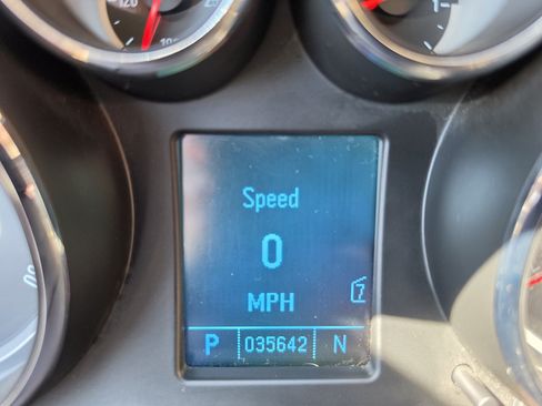 Used 2011 Buick Regal CXL w/ RL3 Preferred Equipment Group FWD image 28