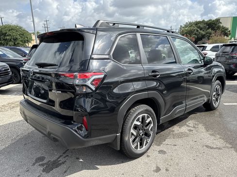 New 2026 Subaru Forester Premium AWD/4WD image 3