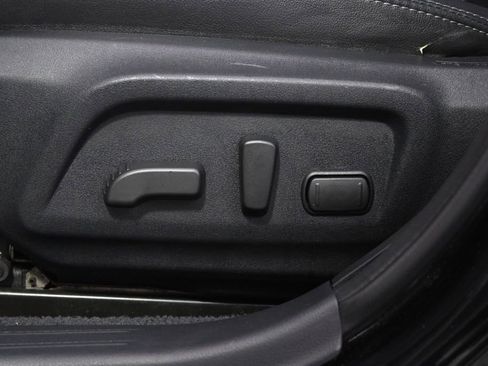 Used 2018 Subaru Outback 2.5i Limited image 14