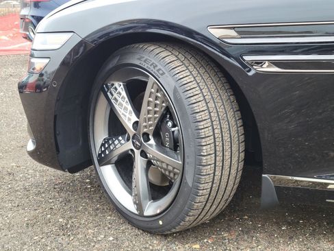 Used 2025 Genesis G80 2.5T Sport Prestige image 32