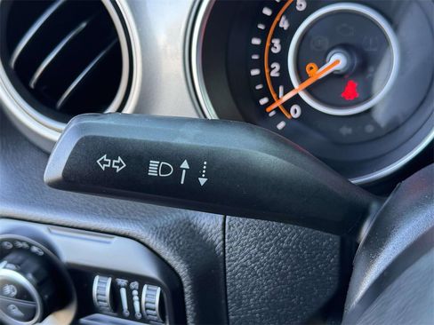 Used 2021 Jeep Gladiator Sport w/ Trailer Tow Package image 24